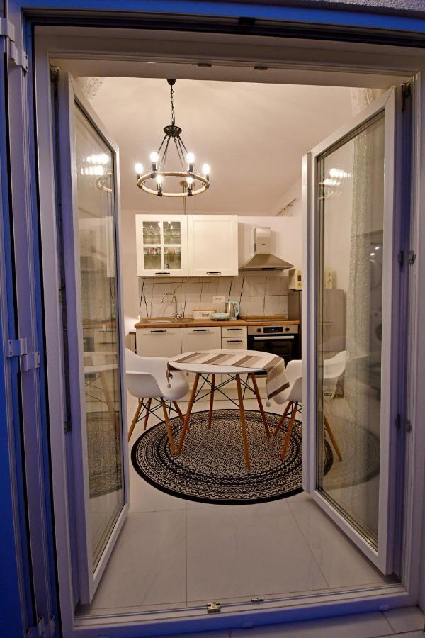 Apartment Frida Rab Banjol Екстериор снимка