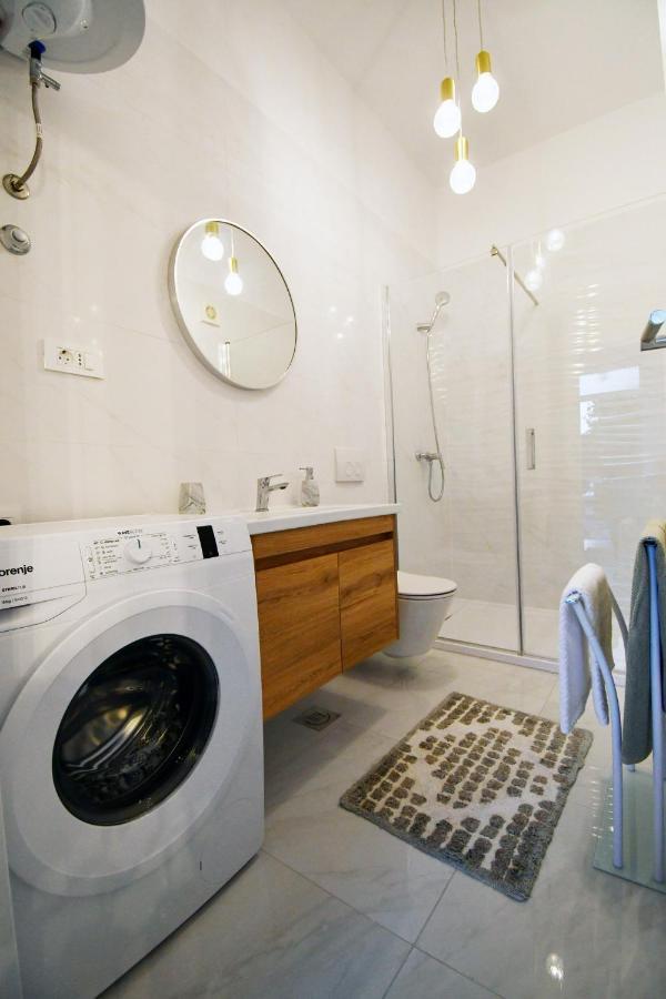 Apartment Frida Rab Banjol Екстериор снимка