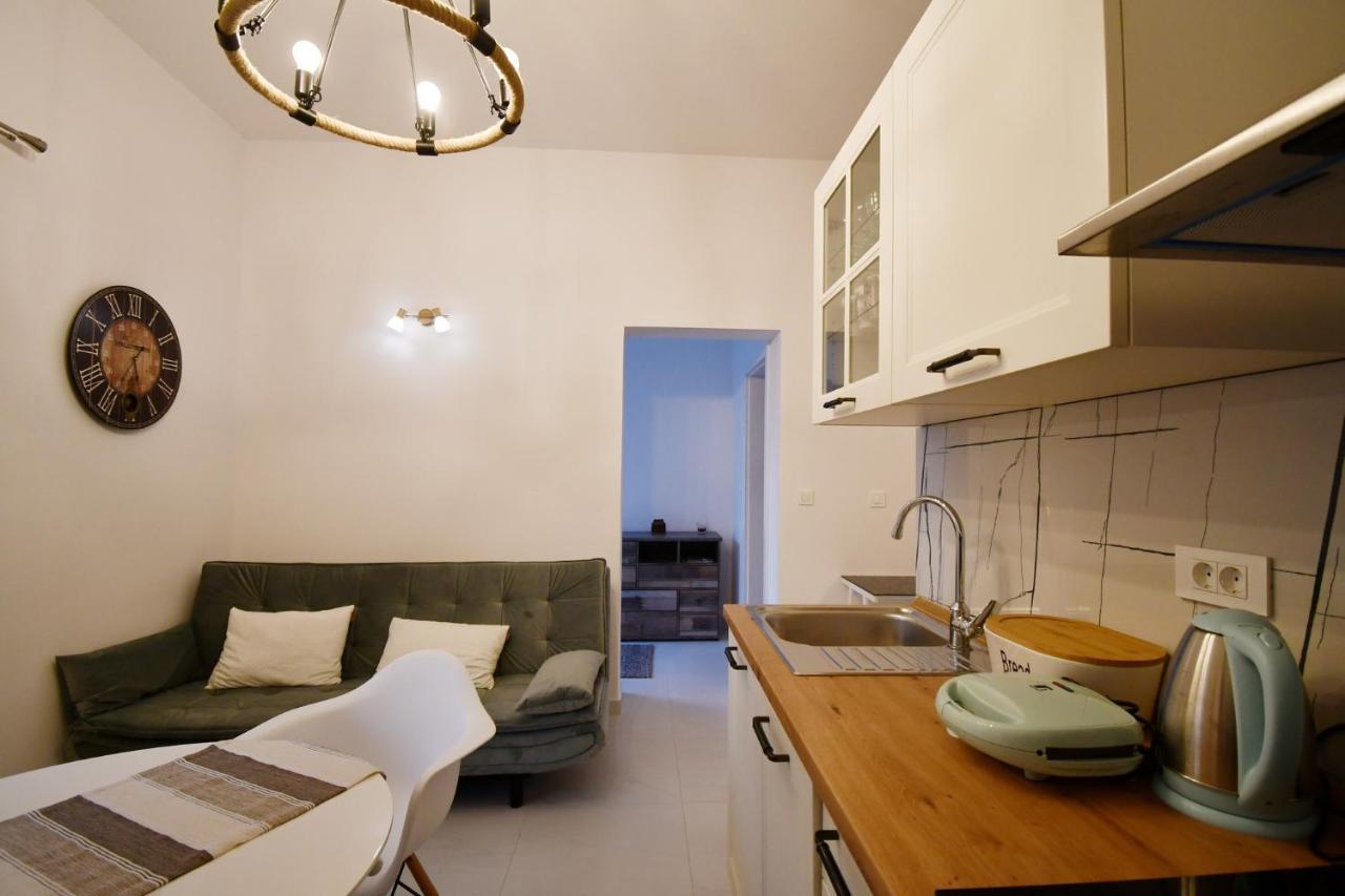 Apartment Frida Rab Banjol Екстериор снимка